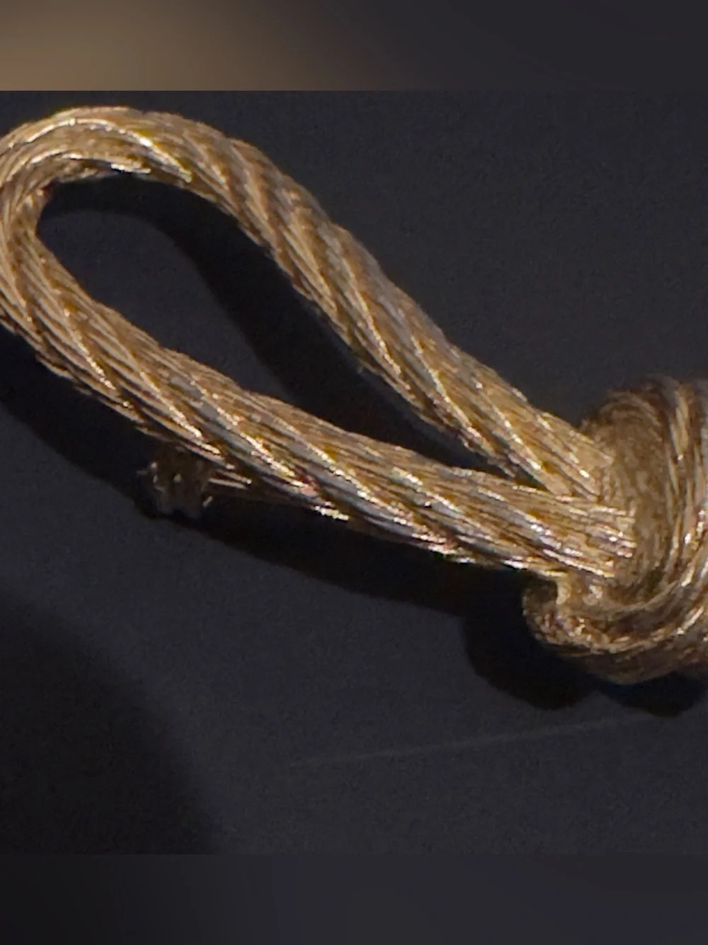 Vintage Christian Dior twisted rope gold-tone brooch. 3 3/4
